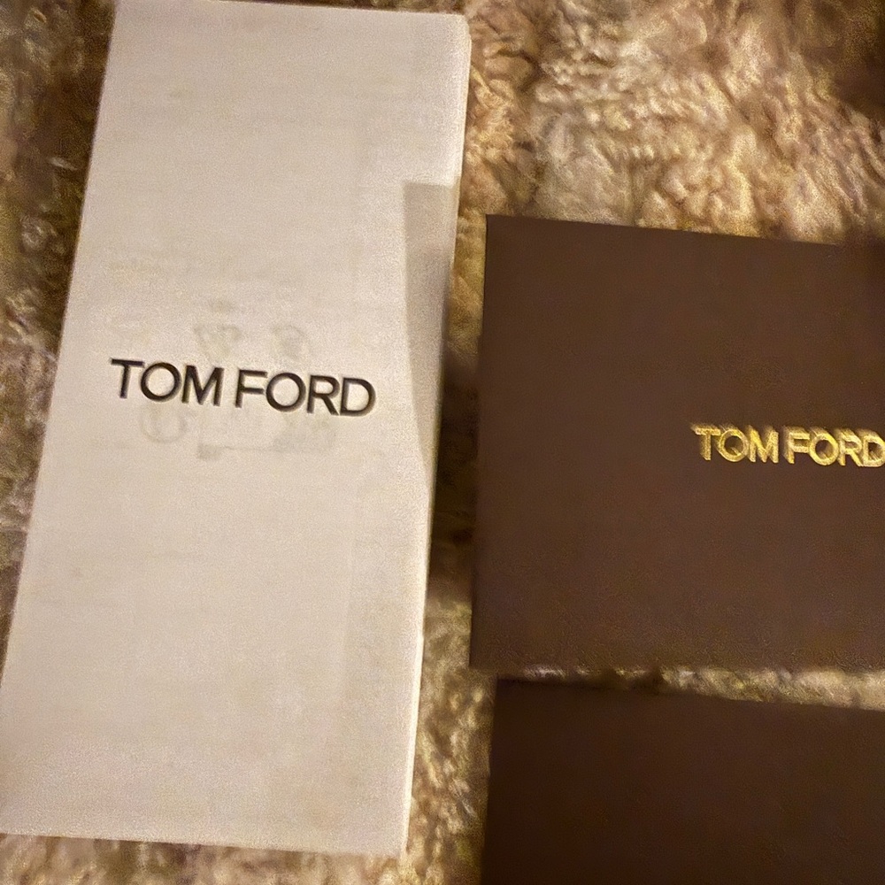 Tom Ford FT1209 52N Autari - Picture 3 of 3